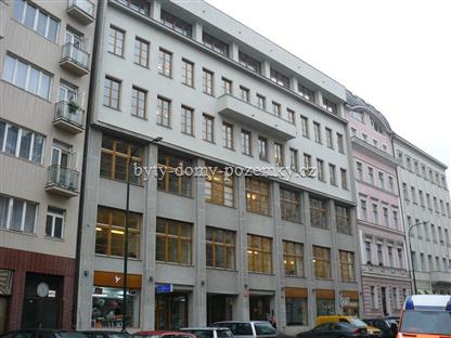 Pronjem kancel 210 m2 Mnes House Praha 2