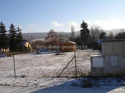 Stavební pozemek v hezkém prostředí