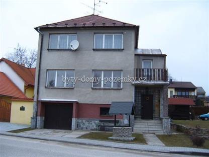 Prodme rodinn dm v Loenicch 19km od eskch Budjovic.SLEVA!