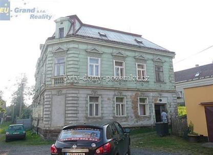 Rodiny dm - vila - LUKNOV