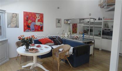900 -  OV Prodej 2+kk mono 3+kk , 120m2 + balkon, terasa , krb,  5.pa
