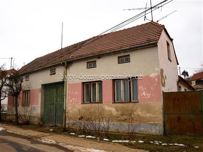 Prodej RD venkovsk usedlost Znojmo, Hostim