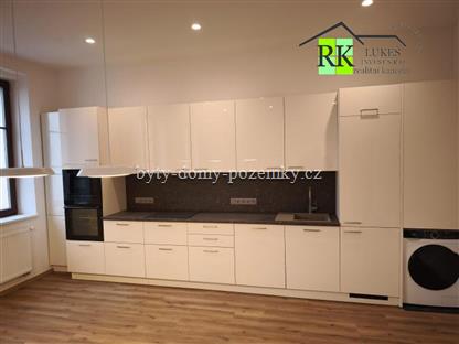 Ond�ejov, byt 3+kk, 76 m2. Po rekonstrukci.